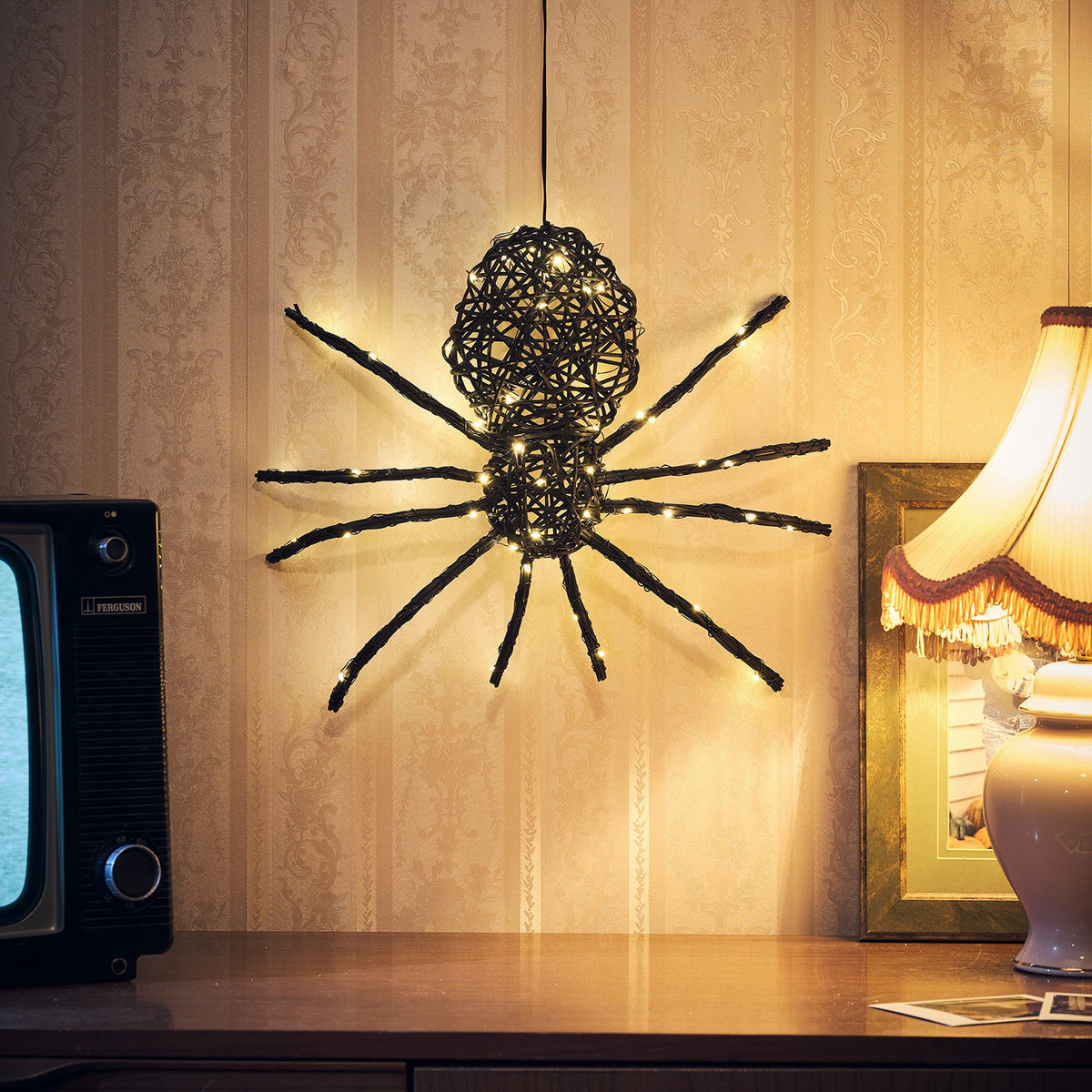 34cm LED-Spinne aus Rattan